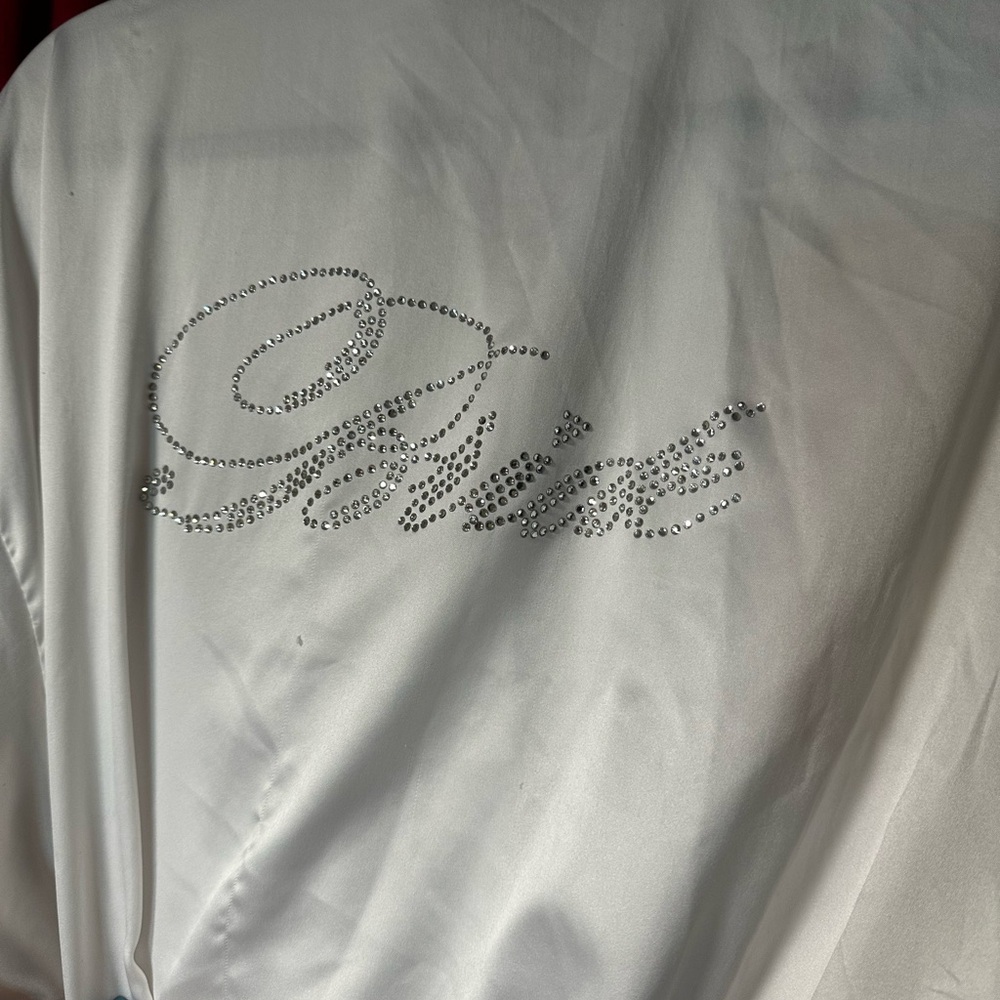 Icing White Bride Robe - Picture 3 of 4